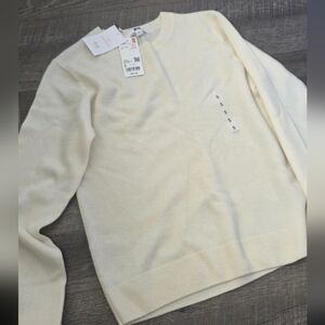 uniqlo 100% cashmere crew neck sweater off white size small s
